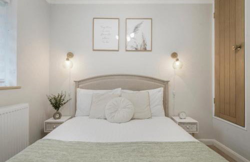 Milton Keynes 3BR, Stylish Home, Sleeps 5, Families Stays, Parking , Fast WiFi - Foto 15