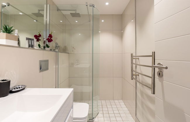 The Docklands 509 by CTHA - Photo 19