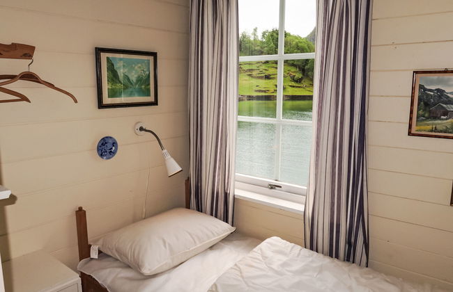 Ørviksnes - Photo 18