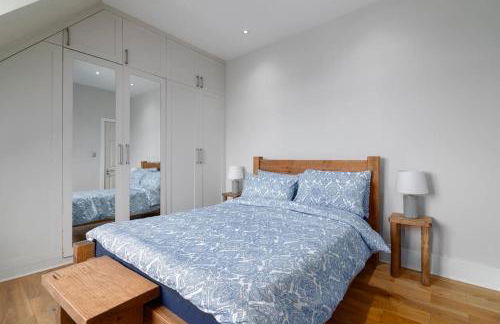 Modern Spacious 2 Bedroom Flat near Richmond Park - Foto 11