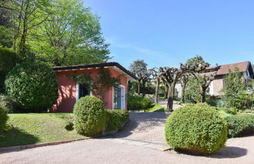 Beautiful apartment on the lake, pool & parking - Nr 123 - Photo 40