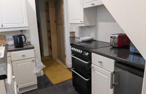 Apartment with Outside Patio and Car Space - Foto 7