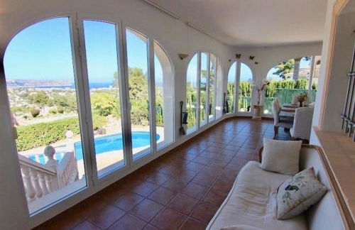 villa Pinosol con vista al mar - Foto 13