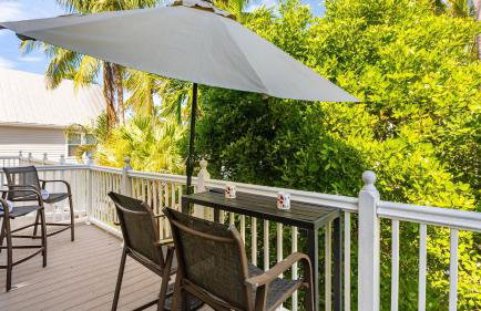 Parrot Perch by Avantstay Old Town Key West w/ Shared Pool Month-long Stays Only - Foto 4