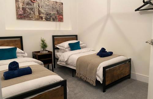 Stylish 3beds Nystyle Apt - Parking, Self Check-in - Foto 17