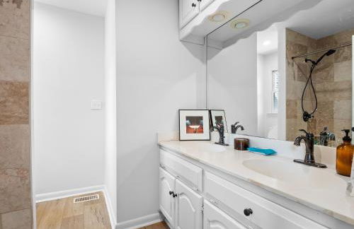 Echo Point - Pet-Friendly! Cozy Cabin Located Near Duncan Bridge Marina! - Foto 13