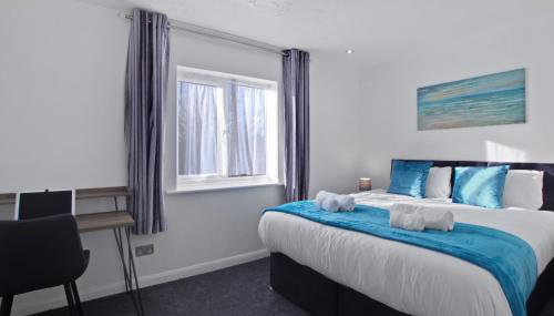 Stylish Cosy 2-Bed flat, fast Wi-Fi, Sky Sports, Sky Cinema & Netflix plus 2 free Parking bays - Foto 4