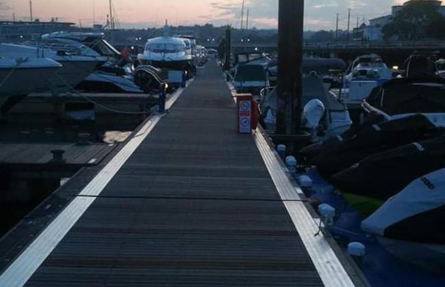 Bed on a Boat Holiday in the Heart of Torquay - Foto 16