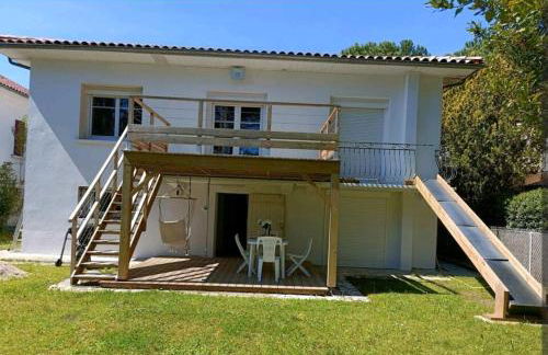 Charmant T2 avec terrasse jardin et parking privé, à 2 minutes du centre ville ! - Foto 1