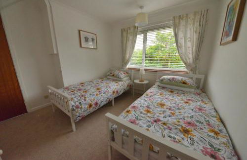 Cosy house, a train spotter's delight! - Foto 10