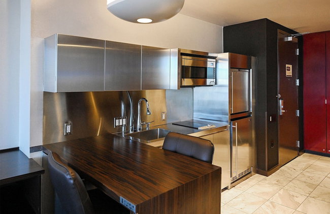 Strip View Luxury Studio No Resort Fee Palms Place - Foto 25