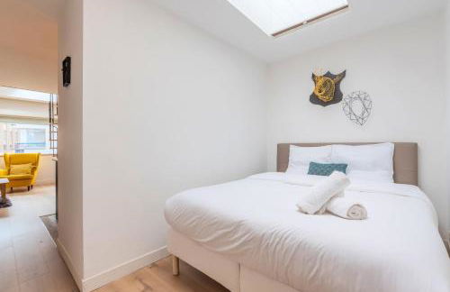 Appartement lumineux avec rooftop et garage privé. - Photo 9