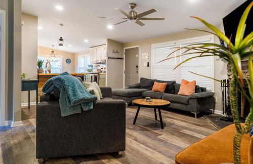 Franklin 4BR Escape, BBQ, Fire Pit, Sleeps 15 - Foto 18