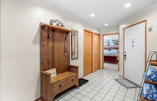 Golf Course View Condo Walk to Town & Pools - Foto 14