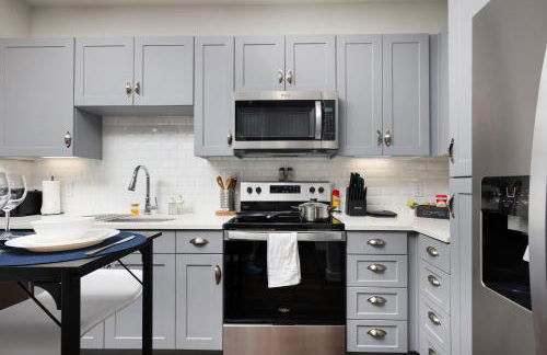 Spacious 1BR w Pool&Prkng, Near Rvrwlk & Conv Ctr - Foto 66