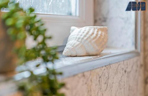 2 Bed Home with Parking Sleeps 4 - Foto 14