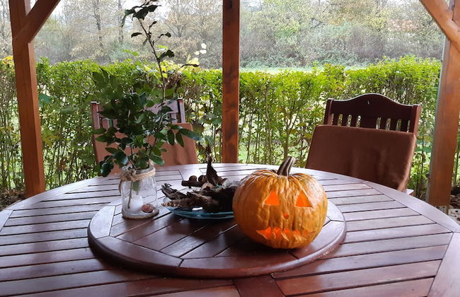 Green Retreat Kuca uz Rijeku za Savrseni Odmor - Foto 43