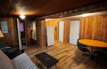 Cabin with Golf Course Across the street - Foto 4