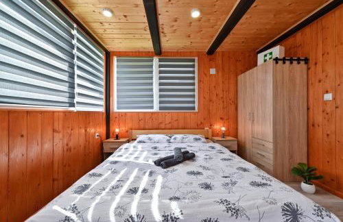 Holiday House Dora - Nice home with nice forest view and Outdoor swimming pool, Whirlpool-Jacuzzi, Sauna, 2 bedrooms and WiFi - Foto 54