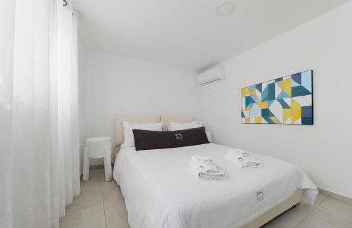 White Luxury Villa - Foto 31