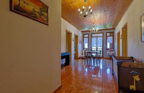 VILLA PEPONI Spacious Traditional Villa with Garden - BBQ & Private Parking - Photo 46