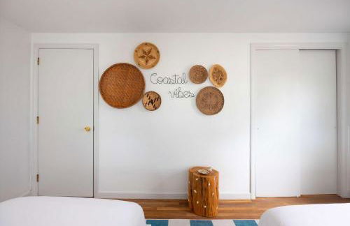 Salt and Cedar Steps to Beach - Foto 23