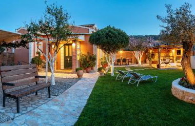 Star Jasmine House Acharavi - Foto 2