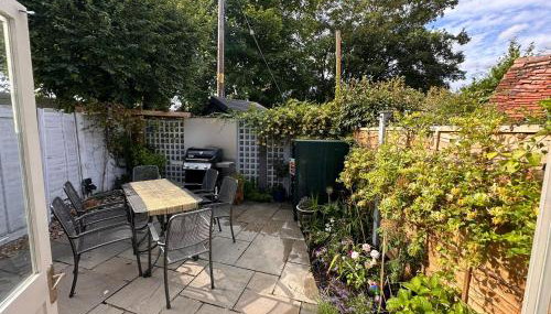 2 Bed Holiday Home with River Views - Foto 5