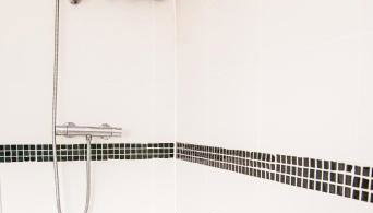 Contractor house, sleeps 5, close to restaurant's and bars, Long stays available, Oveyo Accommodation - Foto 4