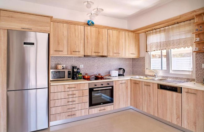 Stunning Lake Kournas Retreat 2 New Private Pool - Foto 74