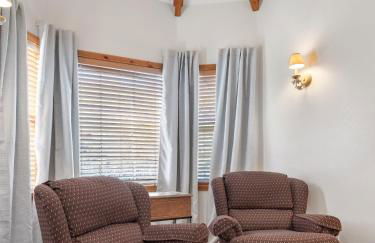 Family Getaway-Pool, Hot Spring, Scuba & Ice Castles 727 home - Foto 21