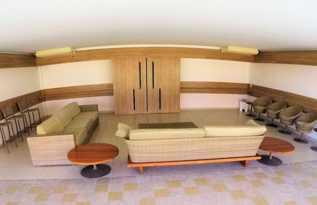 Duplex with Hot Tub near Beach by DM Apartments. - Photo 3