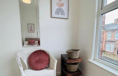 2025 Award Winner Liverpool Peach House - 4 Bedrooms - Foto 34