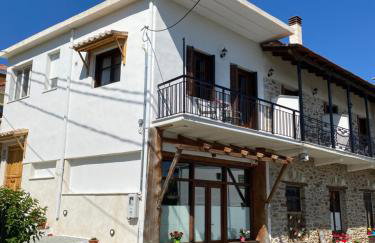 1924 Studios 1 - Photo 2