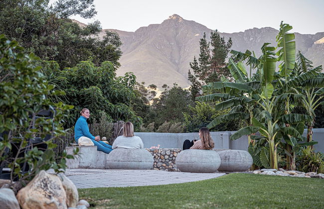 A Riverbed Guesthouse - Photo 56