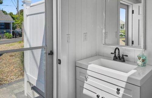 Beachfront Escape in Dennis Port - Photo 23