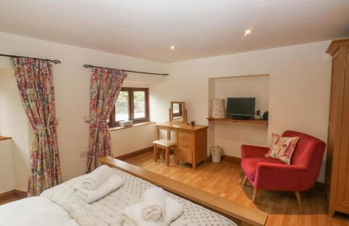 Cowslip Barn - Photo 23