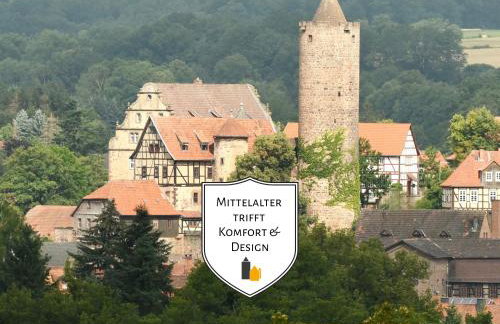 GRÄFIN ANNA - Rückzugsort für Freundetreffen in der historischen Hinterburg Schlitz - 2 Schlafzimmer, Altstadtlage, Garten, Aufzug, Hund willkommen - Foto 1