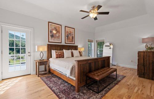 Luxury Riverfront Retreat Hot Tub, Game Room, Gym - Foto 21