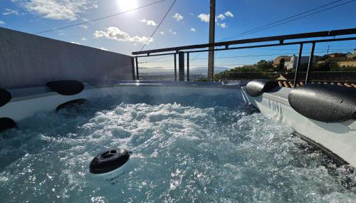 Bella Villa Piscine & jacuzzi - Photo 1