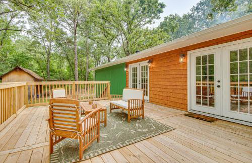 Cotter Home with Deck about 1 Mi to Big Spring Park! - Foto 12