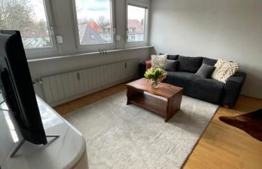 Quiet Center Apartment - 10 min to Center & Oktoberfest - Free Parking - near Nymphenburg Palace & Botanical garden - Photo 5
