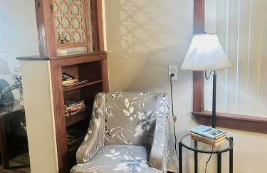 Spacious Lake Retreat for Families - Foto 26