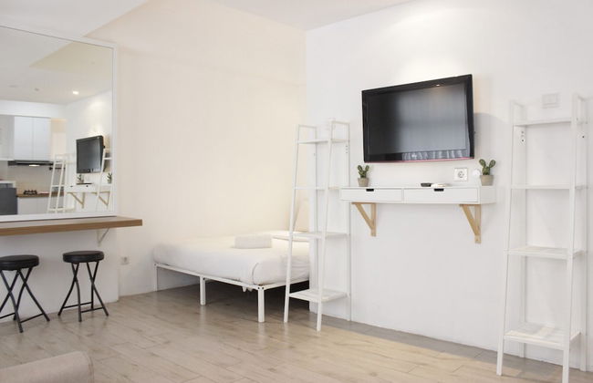 Modern Chic Studio Room at Grand Asia Afrika Apartment - Foto 4