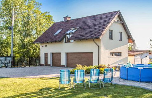 2 Bedroom Amazing Home In Ploskinia - Foto 9