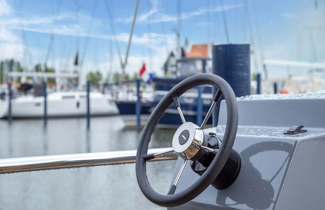 Luxury Houseboat in Volendam Marina - Foto 25