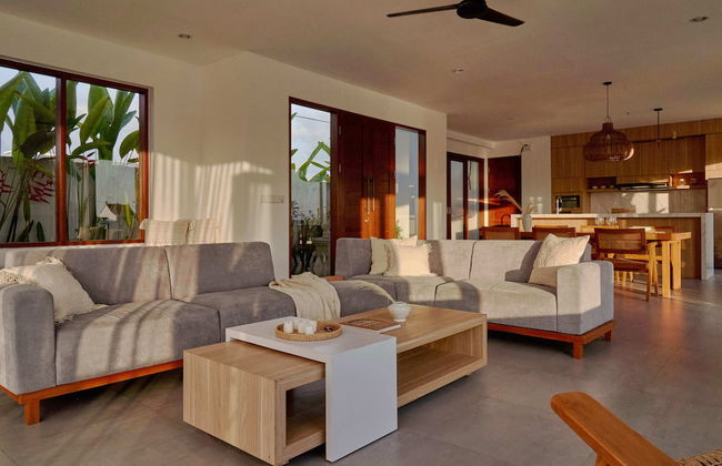 Om Cemagi Beach Villa - Foto 38