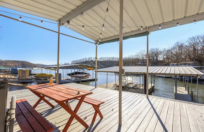 Big Bear Bungalow Stay on Ozark Waterfront - Foto 29