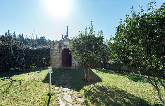 Villa Noulia With 4 Bedrooms and 2 Bathrooms - Photo 10