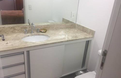 104-Em frente ao Hosp Albert Einstein e Estádio do Morumbi - Foto 7